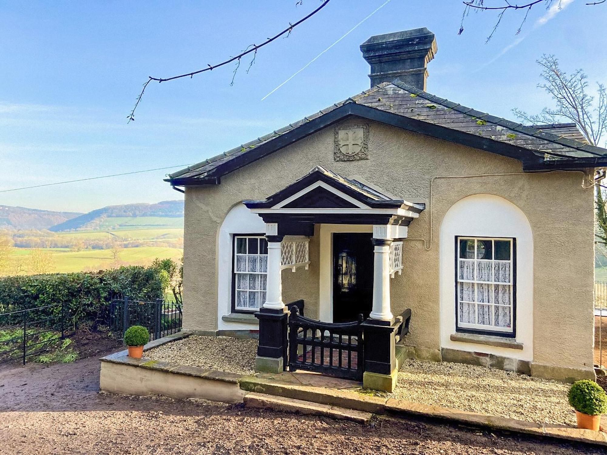 The Lodge Wonastow Exterior foto