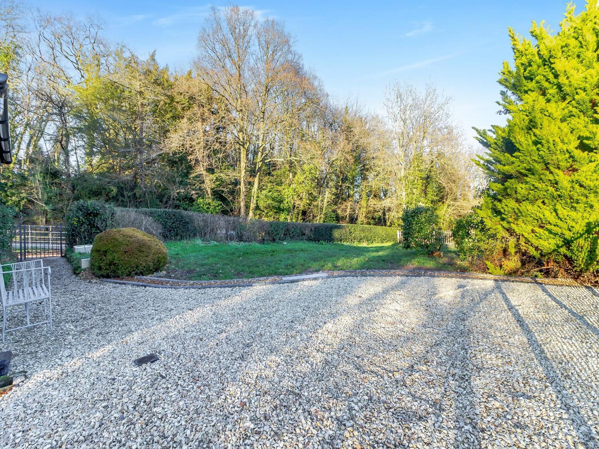 The Lodge Wonastow Exterior foto